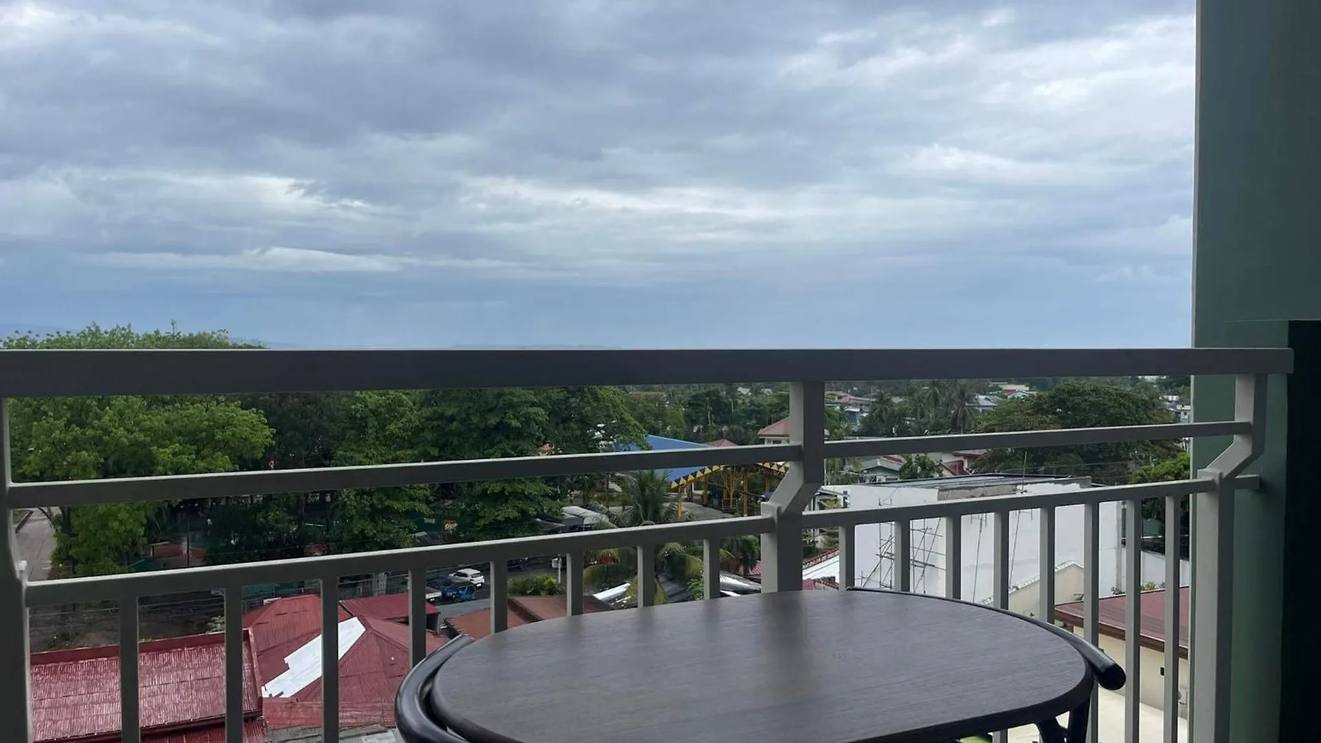 Apartment Verdon Parc Davao City With Balcony By Darpm