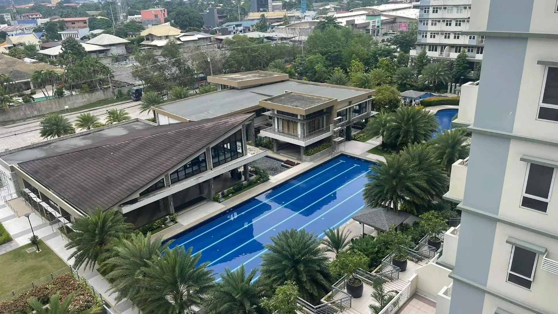 Apartment Verdon Parc Davao City With Balcony By Darpm