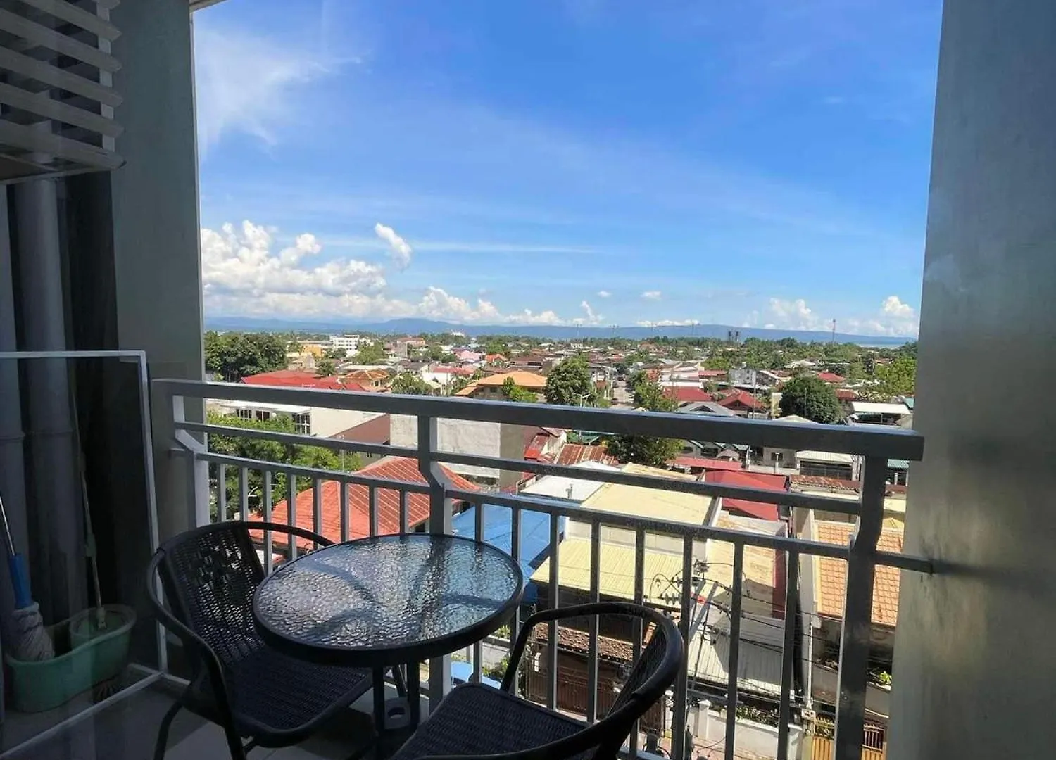 Verdon Parc Davao City With Balcony By Darpm