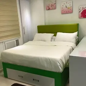 One Palm Tree Apartment Manila
