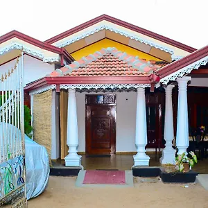Lakshmi Family Villa Negombo